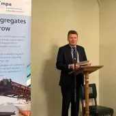 Lord Benyon, Minister for Biosecurity, Marine and Rural Affairs, addressing the event
