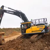 HD Hyundai HX300AL crawler excavator 