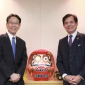 L-R: Hiroyuki Ogawa, president and chief executive officer of Komatsu Ltd, and Subhash Dhar, founder, chairman and chief executive officer of ABS