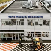 Volvo Maszyny Budowlane Polska have been appointed as Sandvik’s new mobile crushing and screening distributor