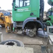 A 52-year-old man was crushed under the truckmixer while attempting to replace its front wheels