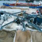 The upgrade at Aggregates Industries’ Shoreham facility involved the installation of a new Terex Washing Systems wash plant to optimize the processing of sea-dredged sand and gravel