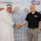 L-R: Amal AlMizyen, chief executive operation officer of Abdul Latif Jameel Machinery, and MDS general manager Conor Hegarty