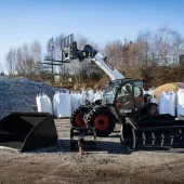Bobcat Waste Expert telescopic handler