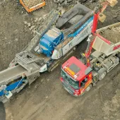 BP Mitchell’s new Kleemann Mobirex MR 100i NEO impact crusher in operation 