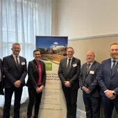 L–R : Steve Birch of Tarmac; Andy Hill, WATA CEO; Tonia Antoniazzi MP; Donal McNicholl from McLanahan Aggregate Systems; Gavin Griffiths from Gavin Griffiths Recycling; and David Holman from Heidelberg Materials at the MP drop-in event for WATA