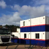 Double stacking accommodation units