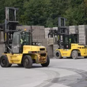 Hyster H8FT and H8XM6 lift trucks