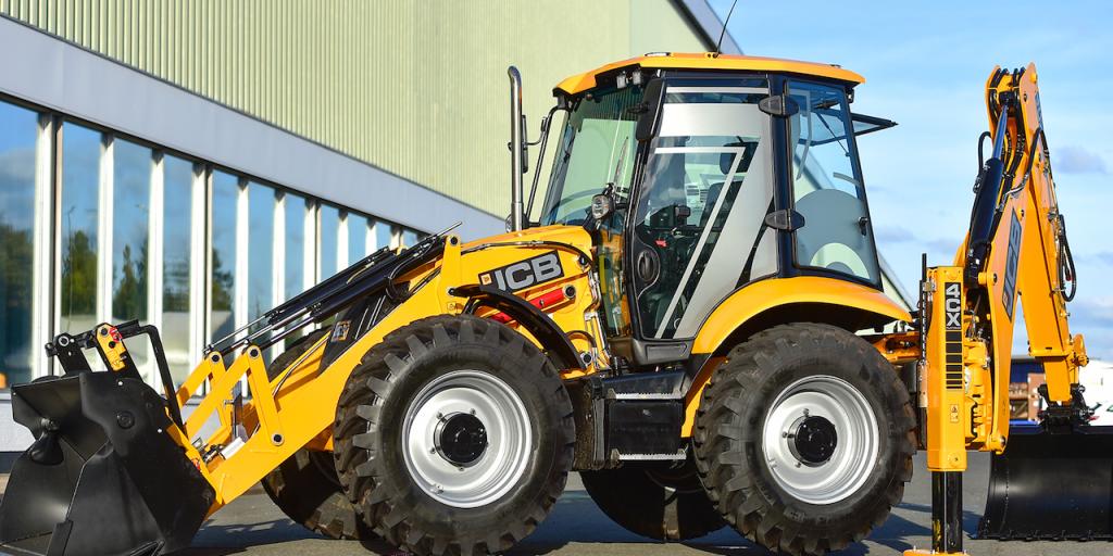 JCB celebrate 70 years of backhoe innovation | Agg-Net